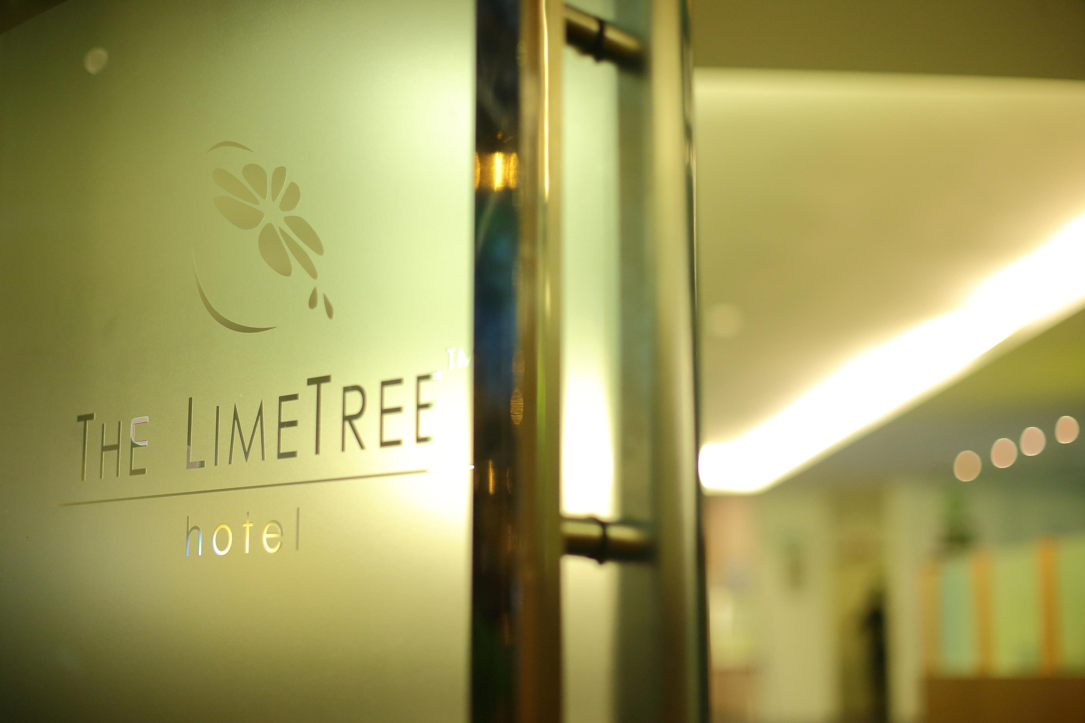 The Limetree Hotel, Kuching Ngoại thất bức ảnh