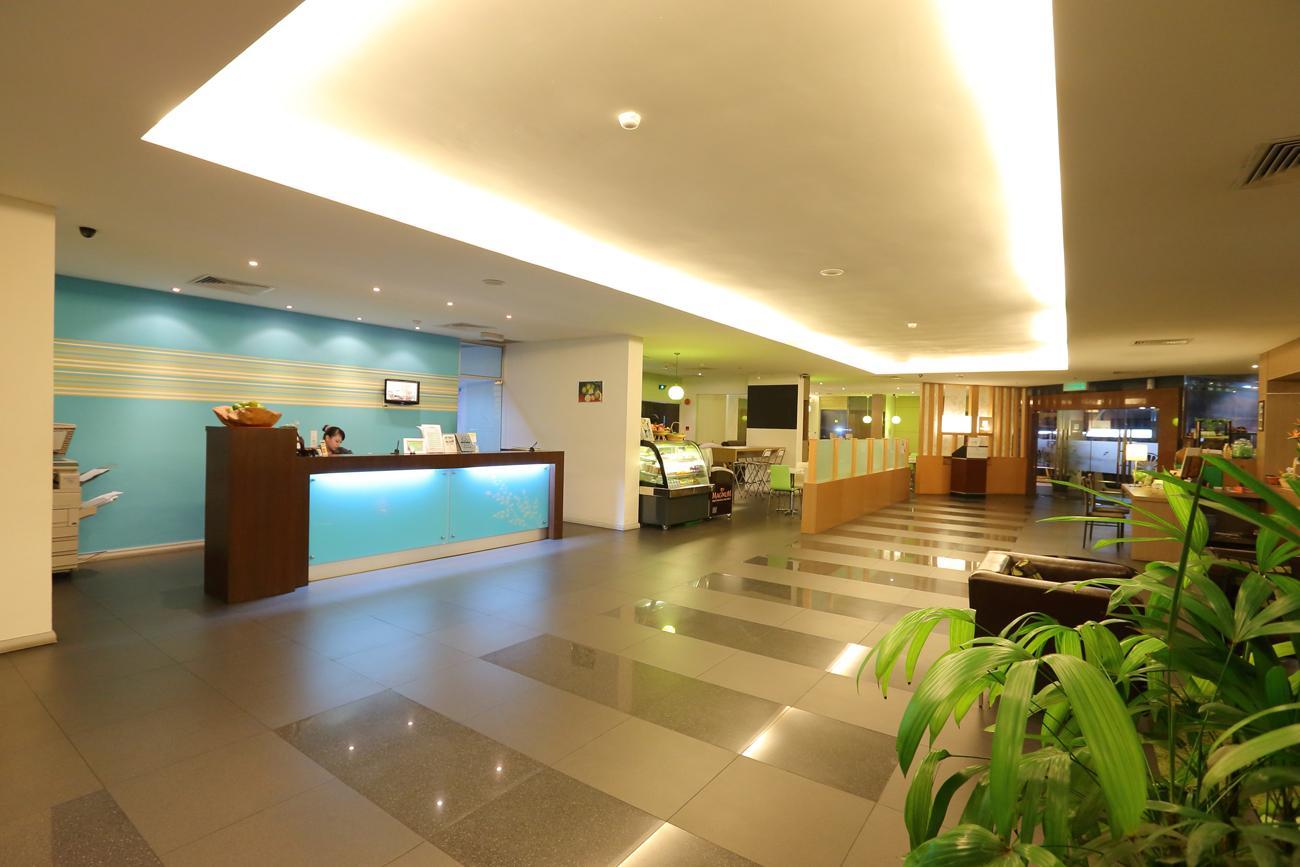 The Limetree Hotel, Kuching Ngoại thất bức ảnh